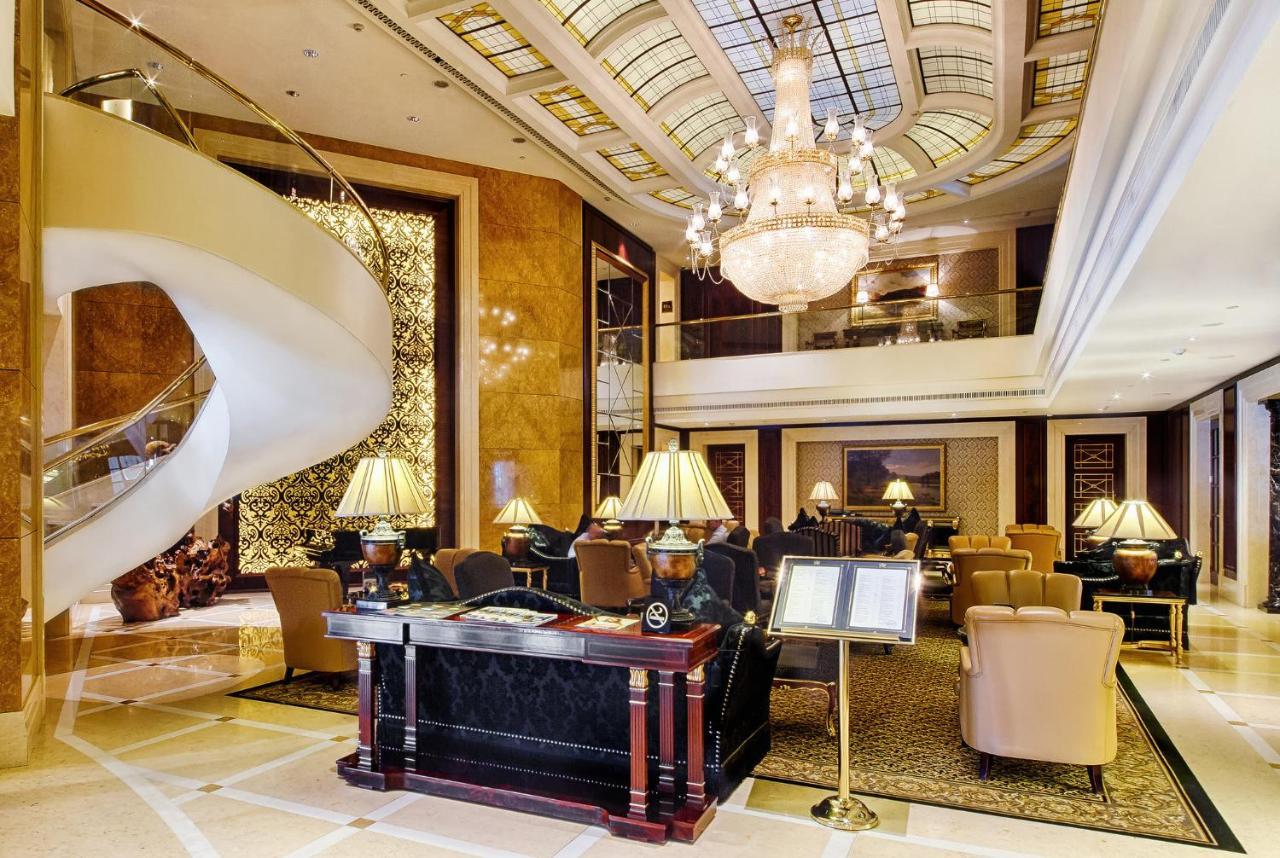 Intercontinental - Kyiv By Ihg Hotel Bagian luar foto