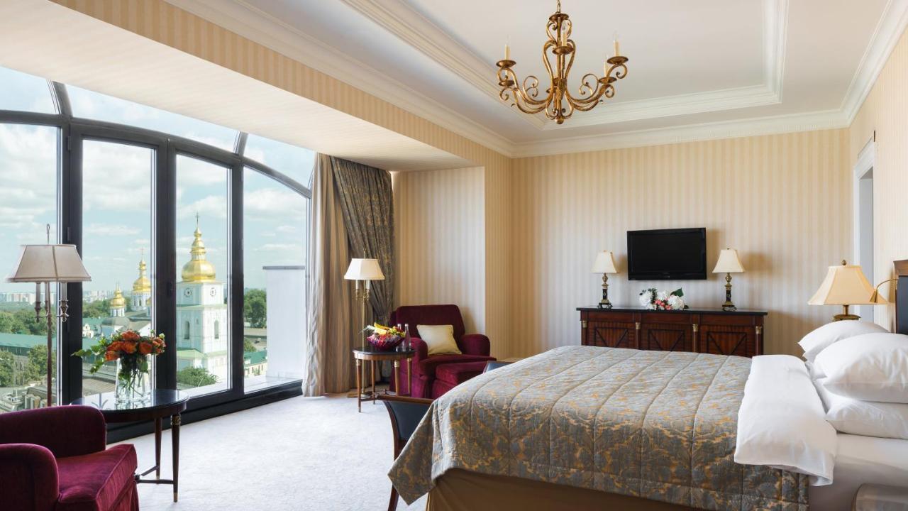 Intercontinental - Kyiv By Ihg Hotel Bagian luar foto
